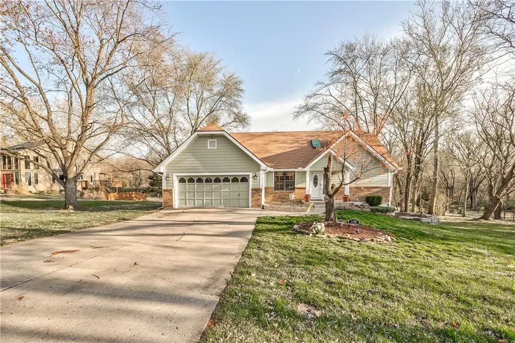 1106 Sycamore Ridge, Lansing, KS 66043 - Image #1