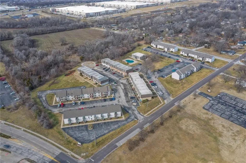 6822 Chapel Drive, Belton, MO 64012 - Image #1