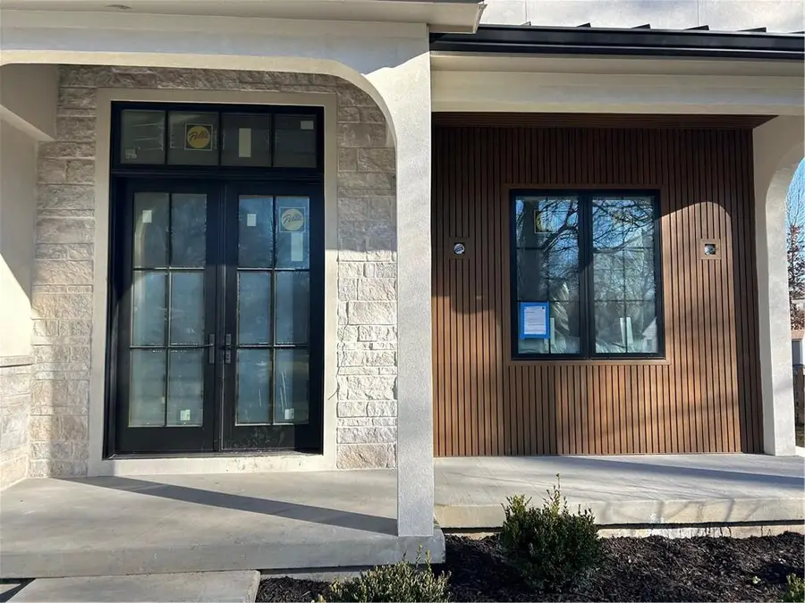 7143 Cedar Street, Prairie Village, KS 66208 - Image #2