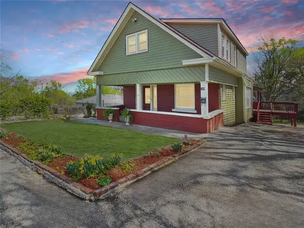 109 Garfield Place, Kansas City, MO 64124