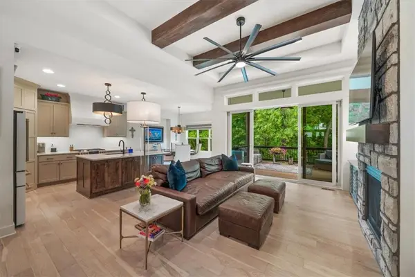 2428 W 179th Street, Overland Park, KS 66085