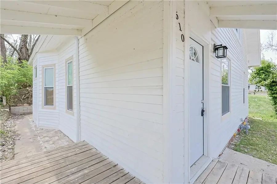 610 Corby Street, Saint Joseph, MO 64501 - Image #2