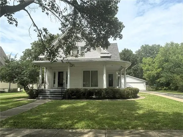 214 W 5th Street, Lebo, KS 66856