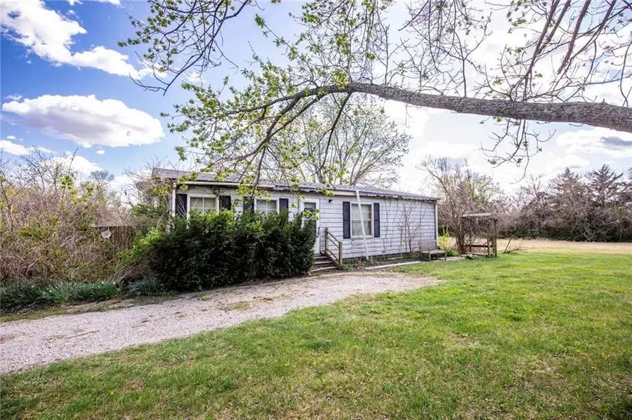 26045 W 343rd Street, Paola, KS 66071 - Image #3