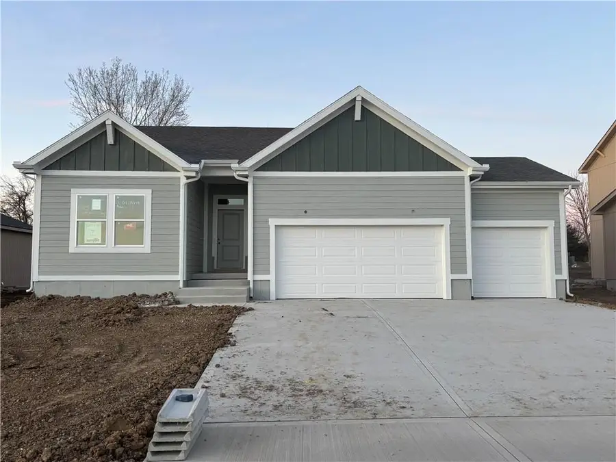 18280 W 166th Street, Olathe, KS 66062 - Image #2