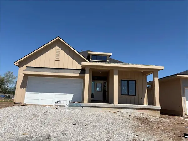 15302 W 161st Street, Olathe, KS 66062