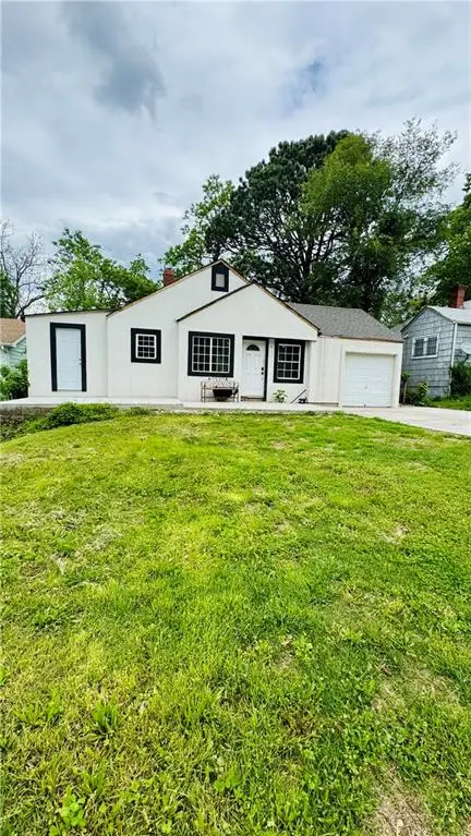 2412 Haskell Avenue, Kansas City, KS 66104 - Image #2