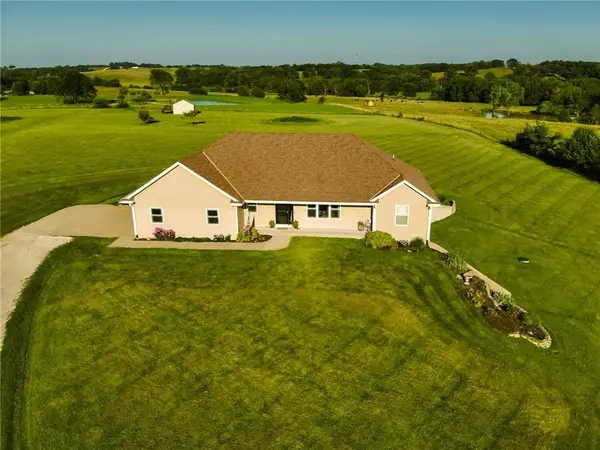 28210 State F Highway, Maryville, MO 64468