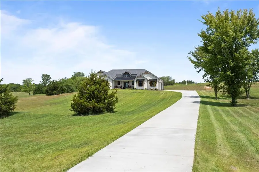 18068 Stillwell Road, Sherman, KS 66012 - Image #3