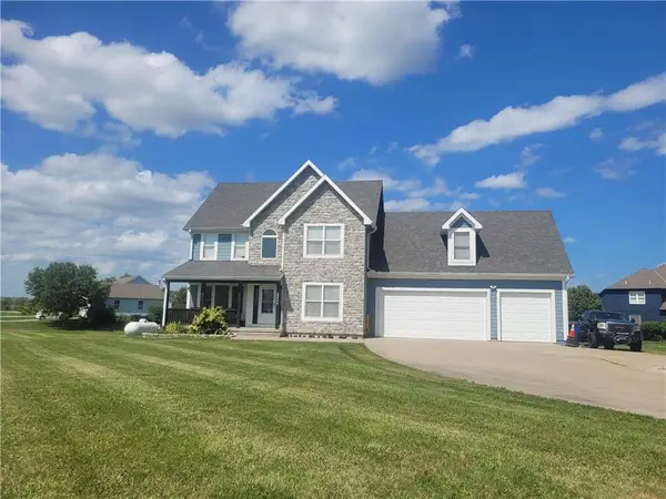 30994 W 98th Street, De Soto, KS 66018