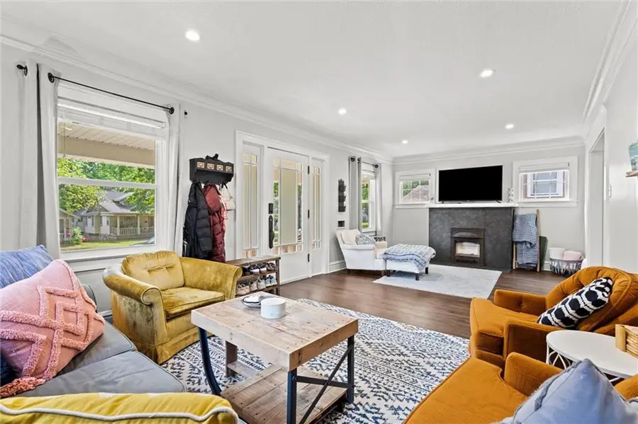 5518 Virginia Avenue, Kansas City, MO 64110 - Image #3