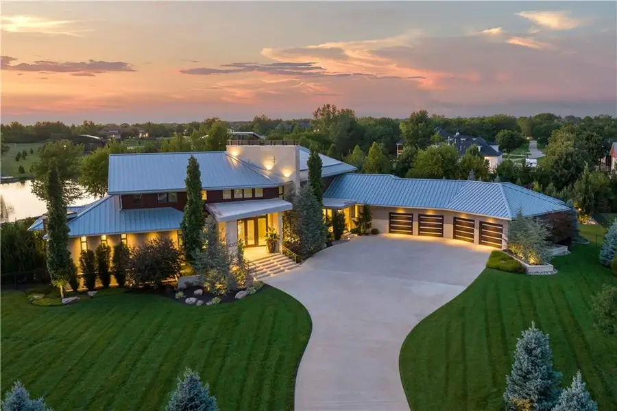 10712 W 165th Street, Overland Park, KS 66221 - Image #3