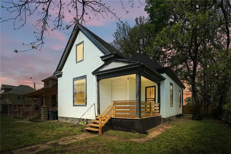 3202 E 21st Street, Kansas City, MO 64127 - Image #2