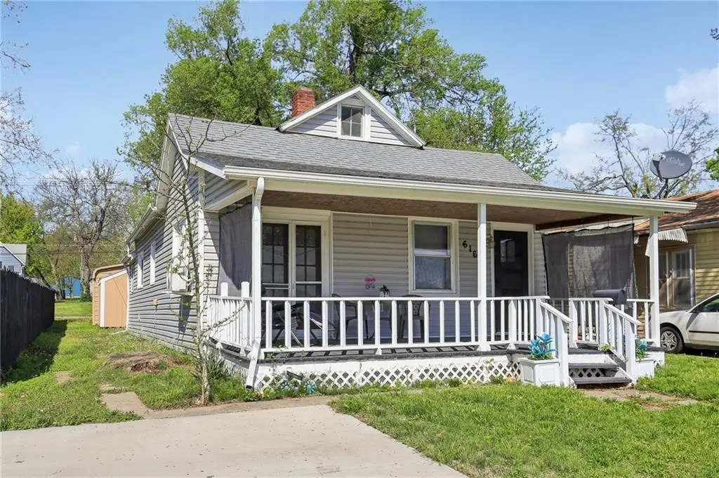 616 S Walnut Street, Ottawa, KS 66067 - Image #1