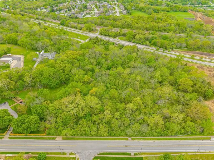 12090 S Nelson Road, Olathe, KS 66061 - Image #3