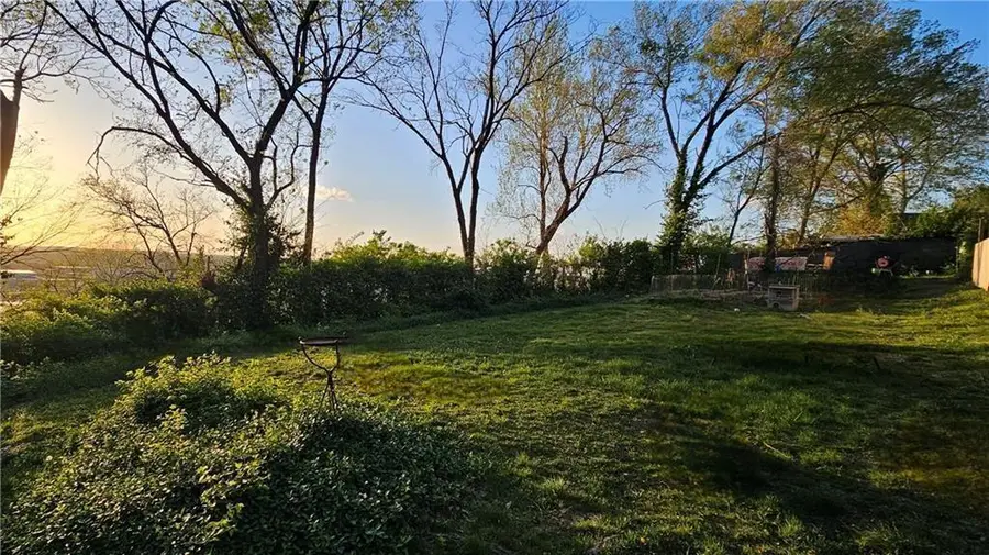 1318 W 21st Street, Kansas City, MO 64108 - Image #2