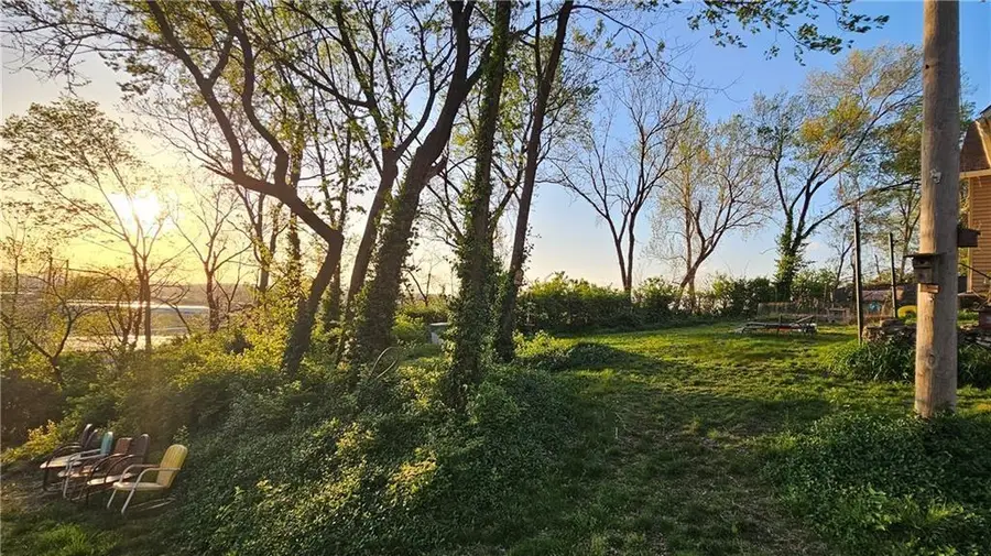 1322 W 21st Street, Kansas City, MO 64108 - Image #2