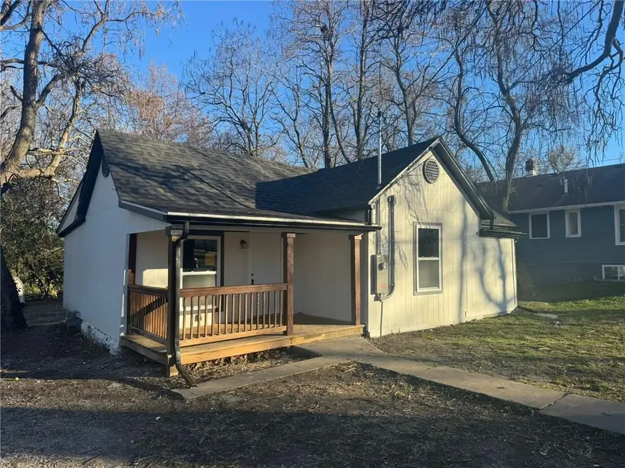 901 Fourth Street, Osawatomie, KS 66064 - Image #3