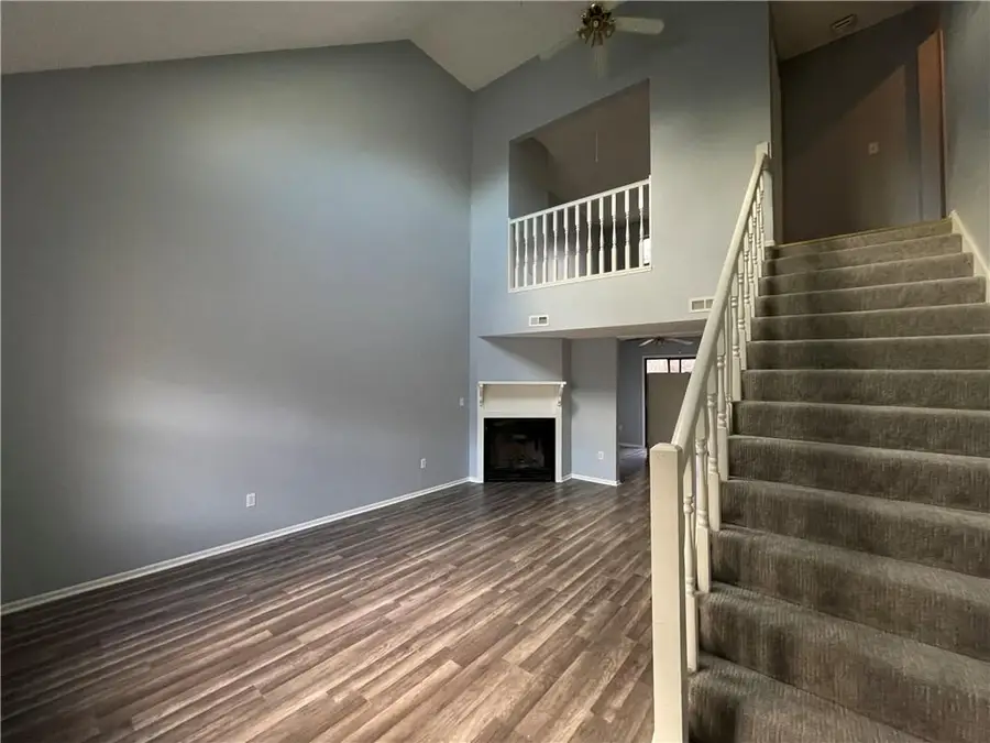 9940 Locust Street, Kansas City, MO 64131 - #3