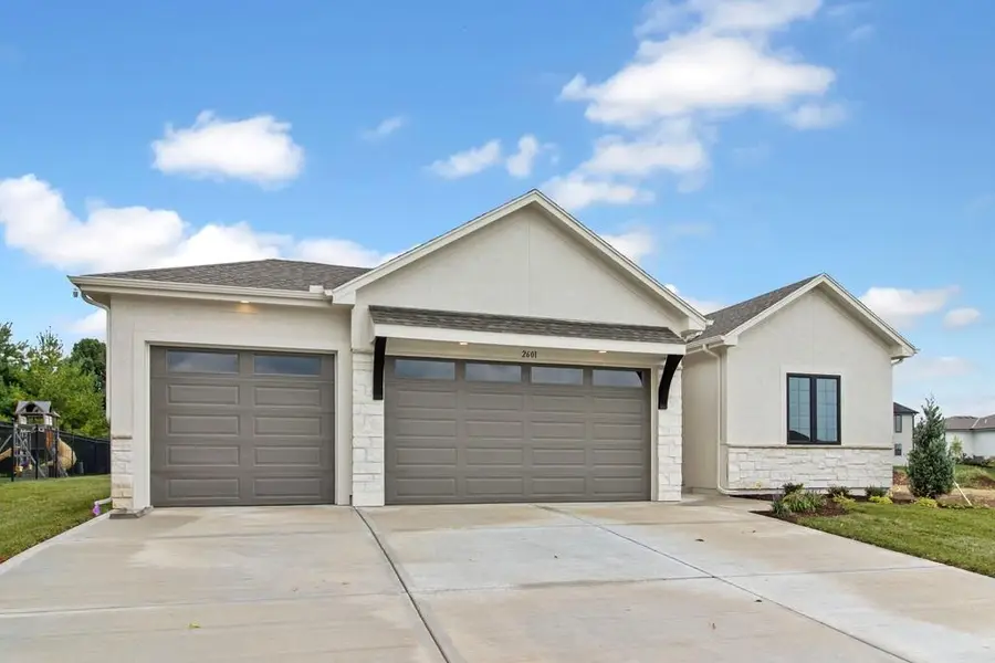 2601 NE Crestview Street, Blue Springs, MO 64029 - Image #3