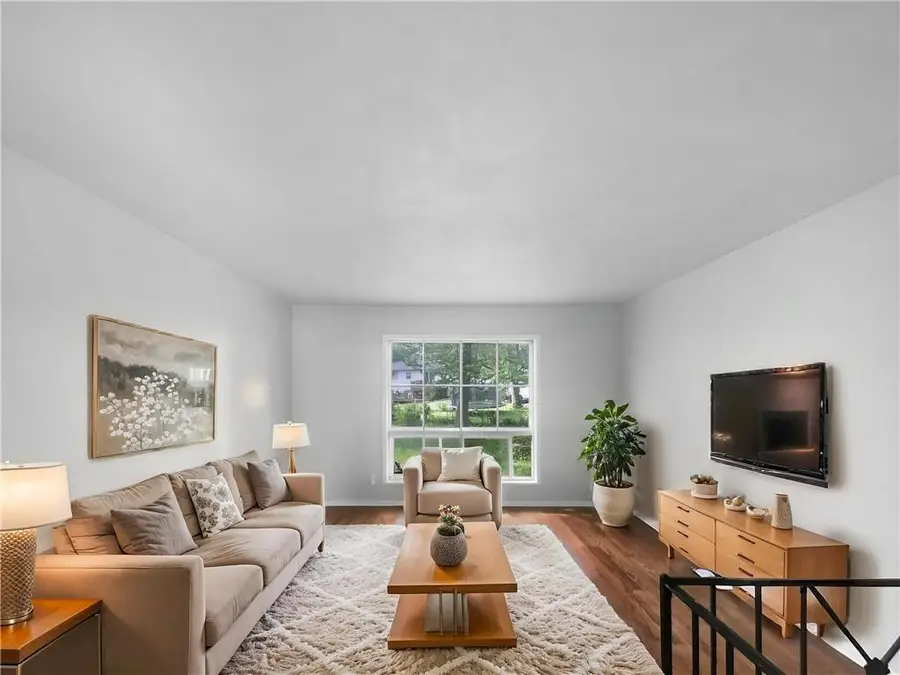 9624 Ditman Way, Kansas City, MO 64134 - Image #2