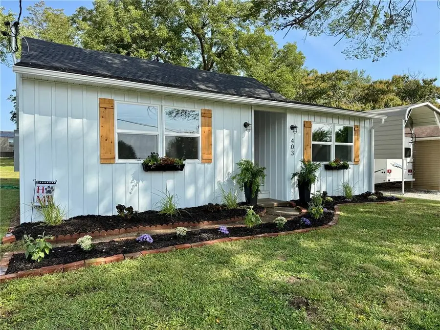 403 W Cedar Street, Waverly, MO 64096 - Image #2