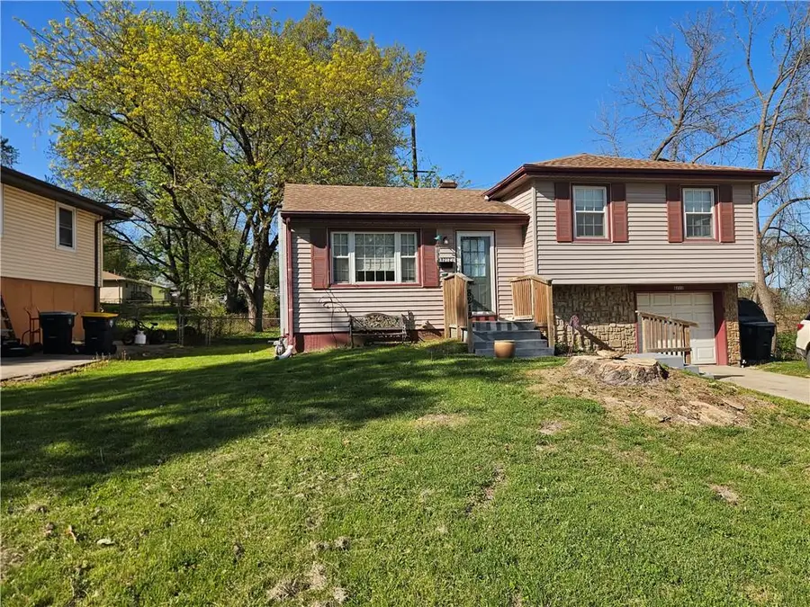 8212 NE 51st Street, Kansas City, MO 64119 - Image #2