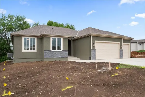 25316 W 148th Street, Olathe, KS 66061