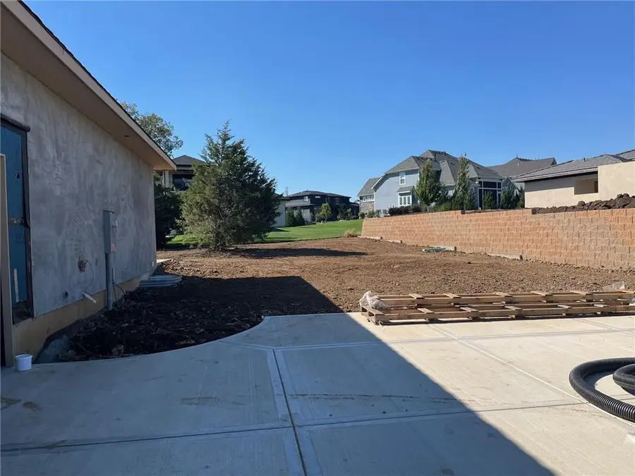 9410 Deer Run Street, Lenexa, KS 66220 - Image #2