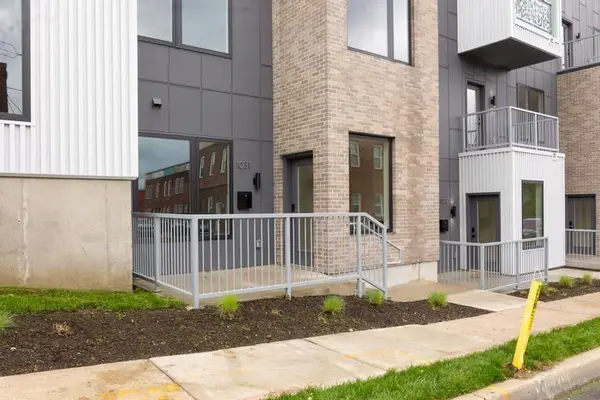 1031 Pacific Street, Kansas City, MO 64106