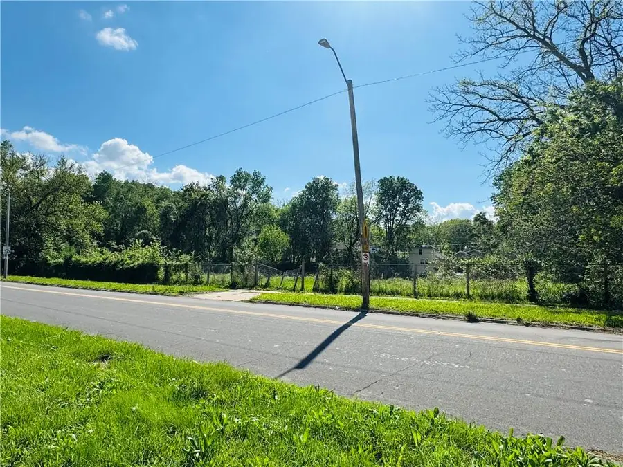2810 Cleveland Avenue, Kansas City, MO 64128 - #2