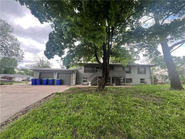 133 N White Drive, Gardner, KS 66030