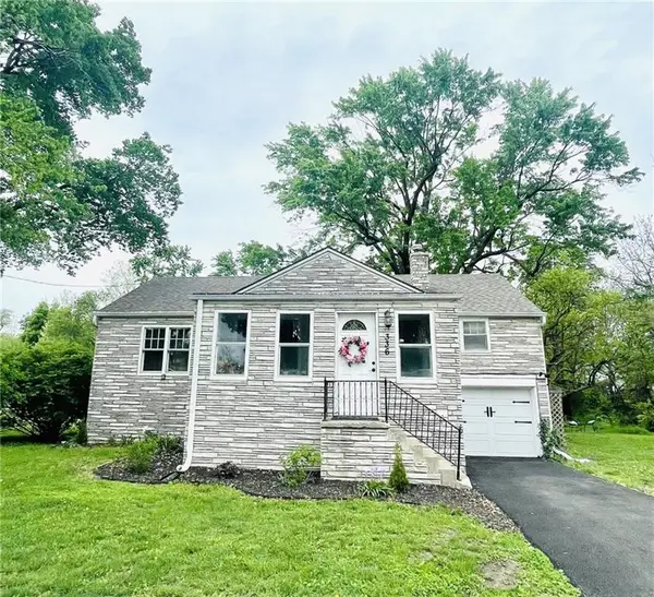 336 E Park Street, Olathe, KS 66061