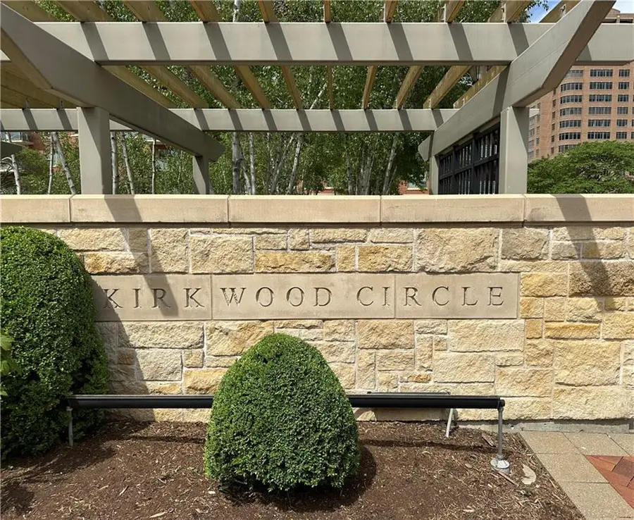 4950 Central Street #102, Kansas City, MO 64112 - #2