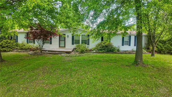 1156 SE 180th Road, Clinton, MO 64735