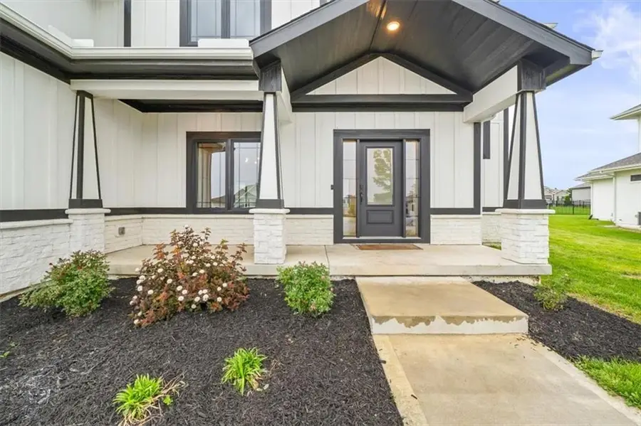 4709 NE Freehold Drive, Lees Summit, MO 64064 - Image #2