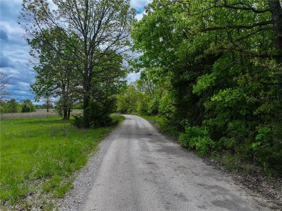 11375 NE 50 Road, Osceola, MO 64776 - Image #2