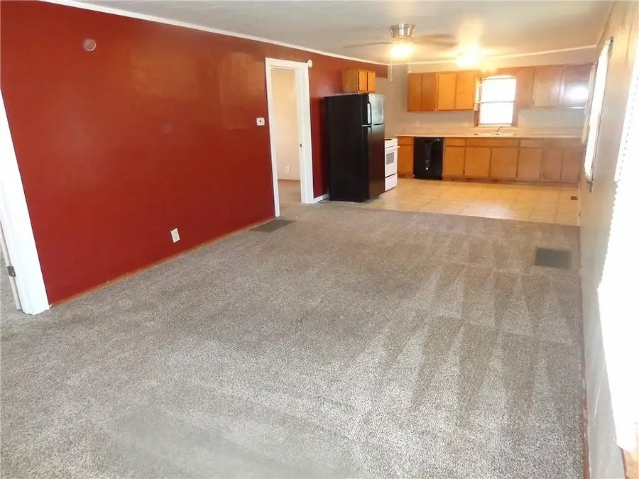 304 E Rose Street, Pittsburg, KS 66762 - Image #3