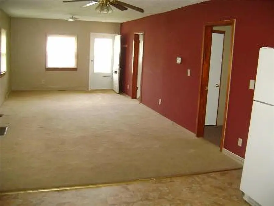 302 E Rose Street, Pittsburg, KS 66762 - Image #3