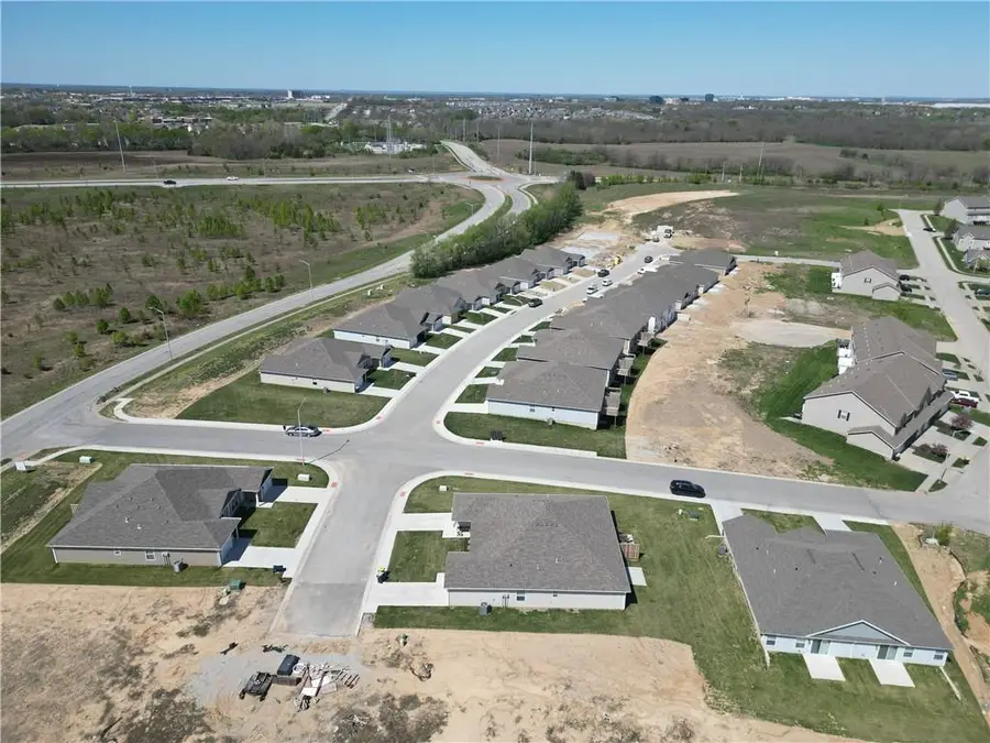 3800 NW 93rd Street, Kansas City, MO 64154 - Image #2