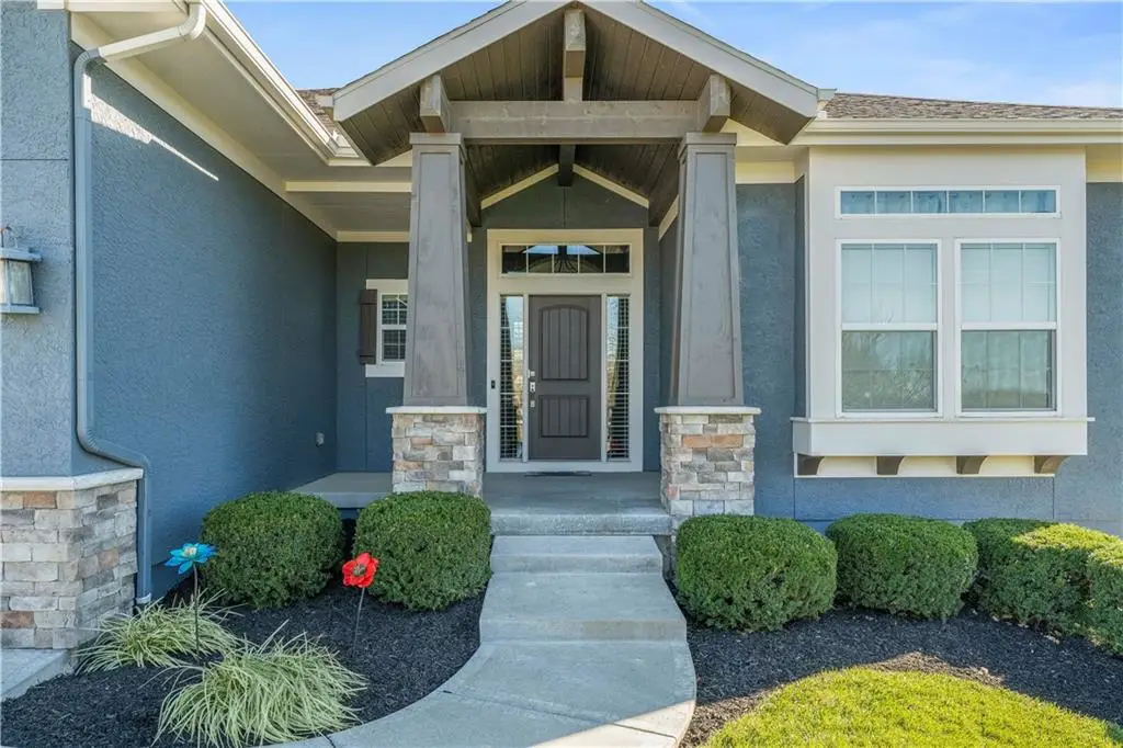 16609 Cody Street, Overland Park, KS 66221 - Image #1