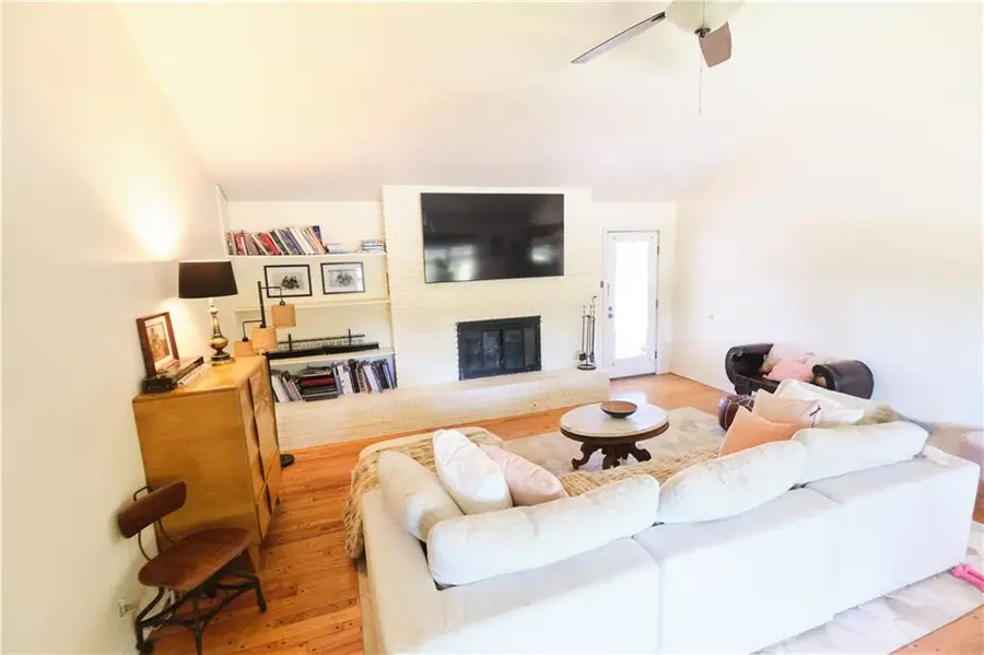 608 Sycamore Lane, Pittsburg, KS 66762 - Image #3