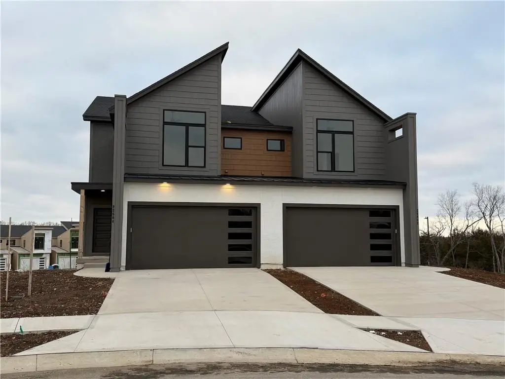22502 W 93rd Terrace, Lenexa, KS 66227 - Image #1