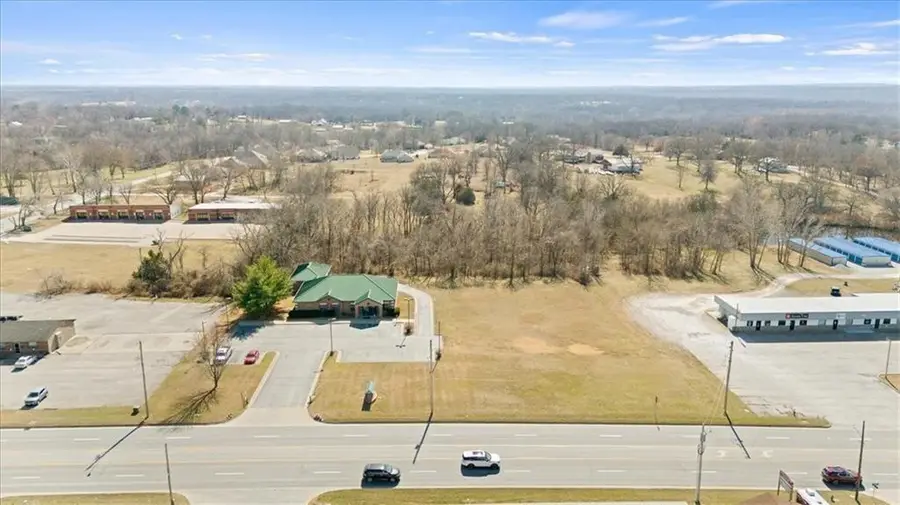 1701b W Austin Boulevard, Nevada, MO 64772 - Image #2