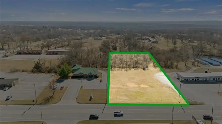 1701b W Austin Boulevard, Nevada, MO 64772 - Image #3