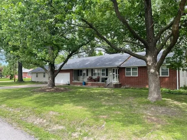 2002 N Michigan Street, Pittsburg, KS 66762 - Image #1