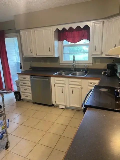 2002 N Michigan Street, Pittsburg, KS 66762 - Image #3