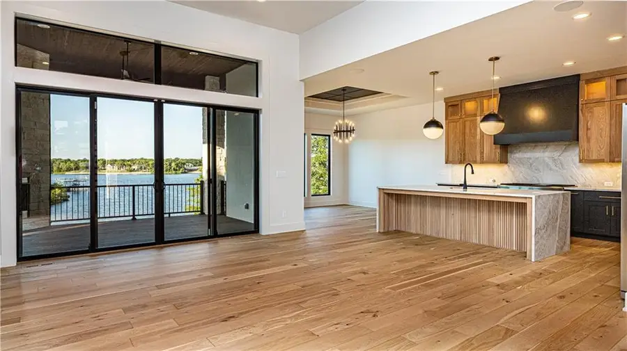 2504 W 177th Street, Overland Park, KS 66085 - Image #3