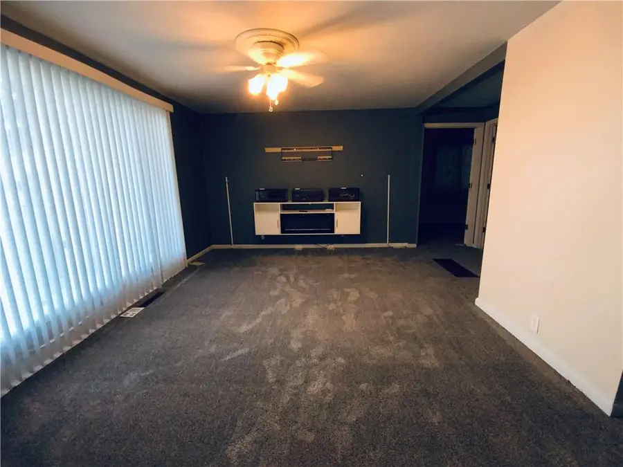 4400 N Virginia Avenue, Kansas City, MO 64116 - Image #3