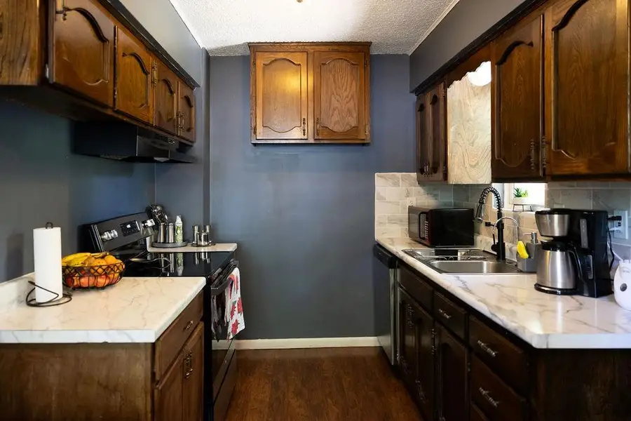 108 N Evanston Avenue, Independence, MO 64053 - Image #2